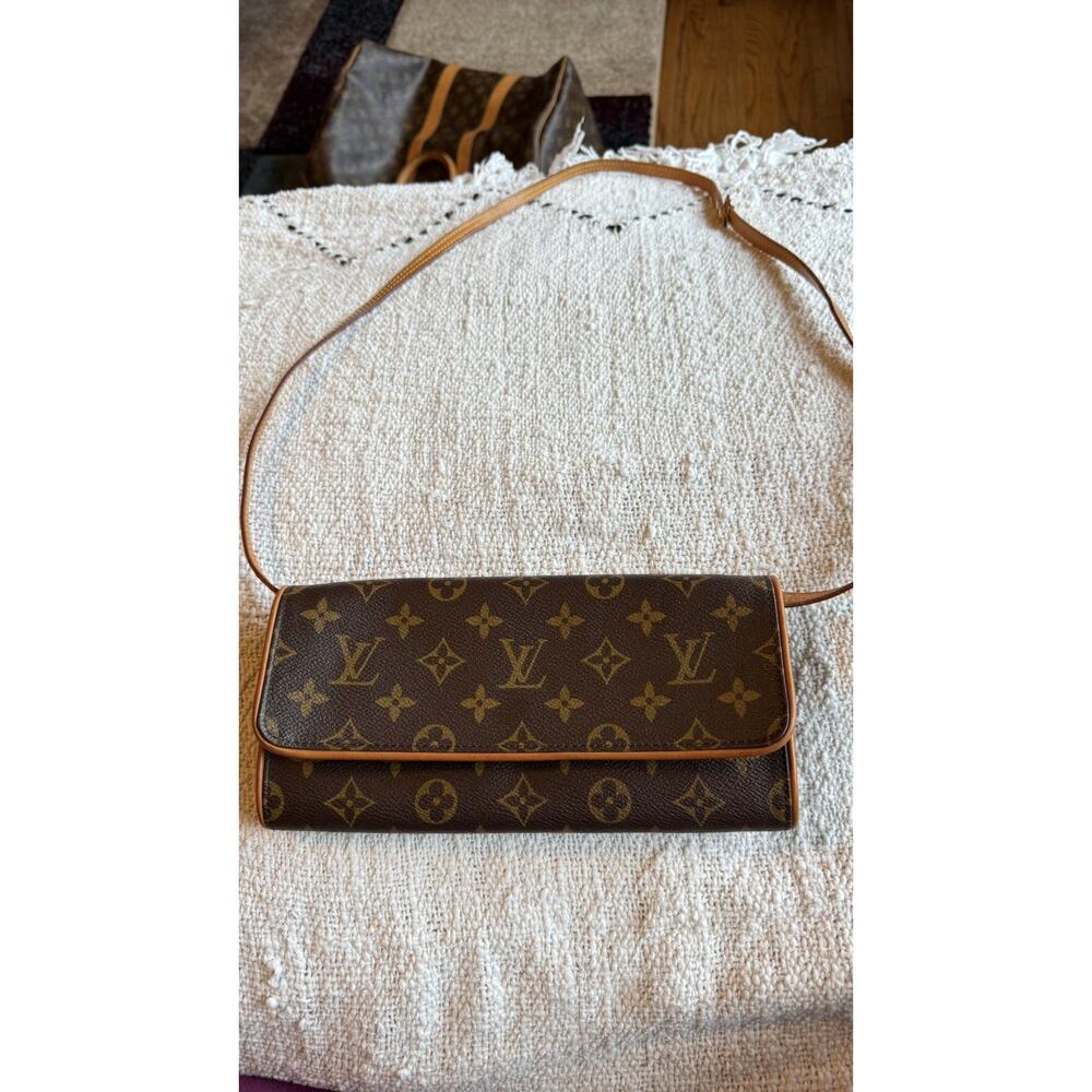 Louis Vuitton Monogram Twin GM Vintage Bag